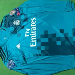 RealMadri retro 2017-18 long third