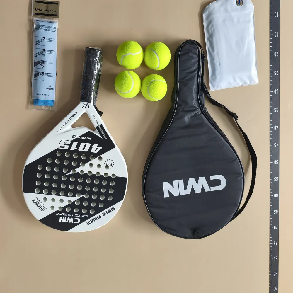 QC-Foto: Padel-Schläger-Set